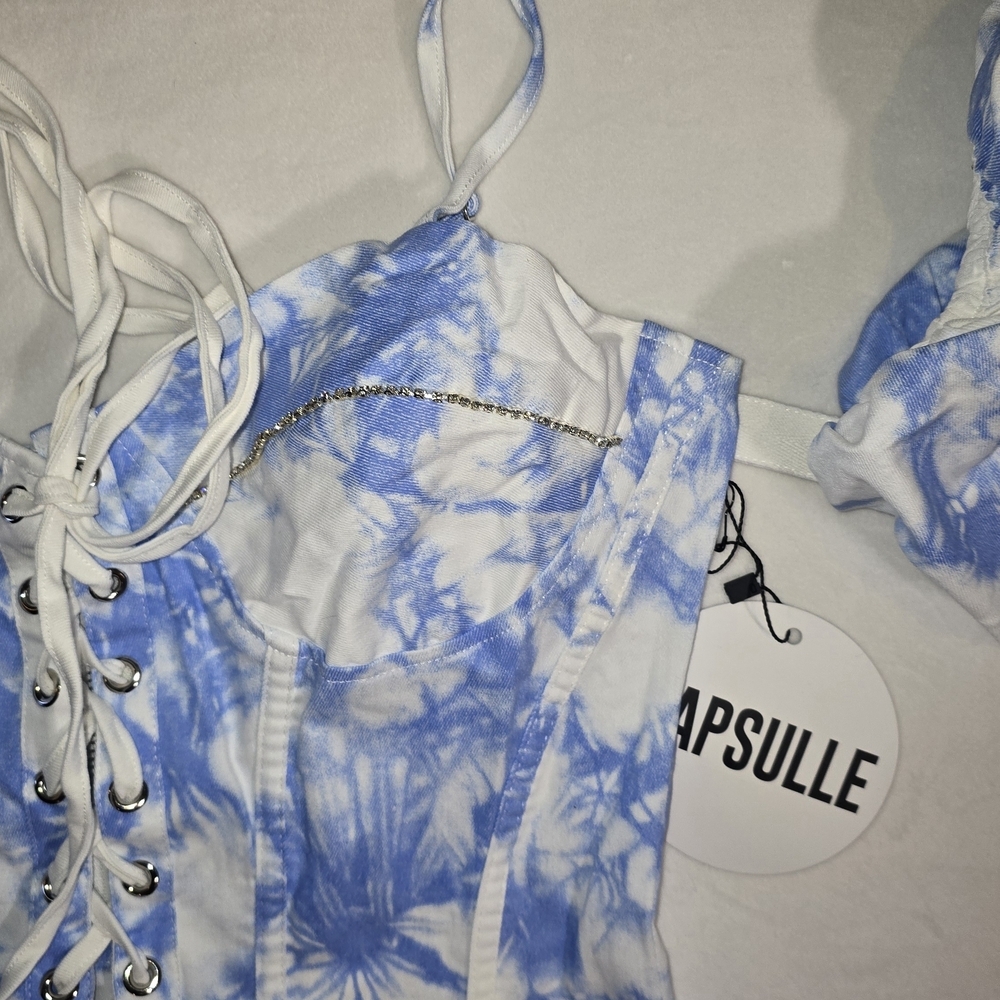 Capsule Lace Up Mini Dress With Removable Puff Sleeves - Picture 4 of 11